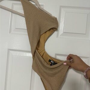 NWOT BEACH RIOT ONE PIECE